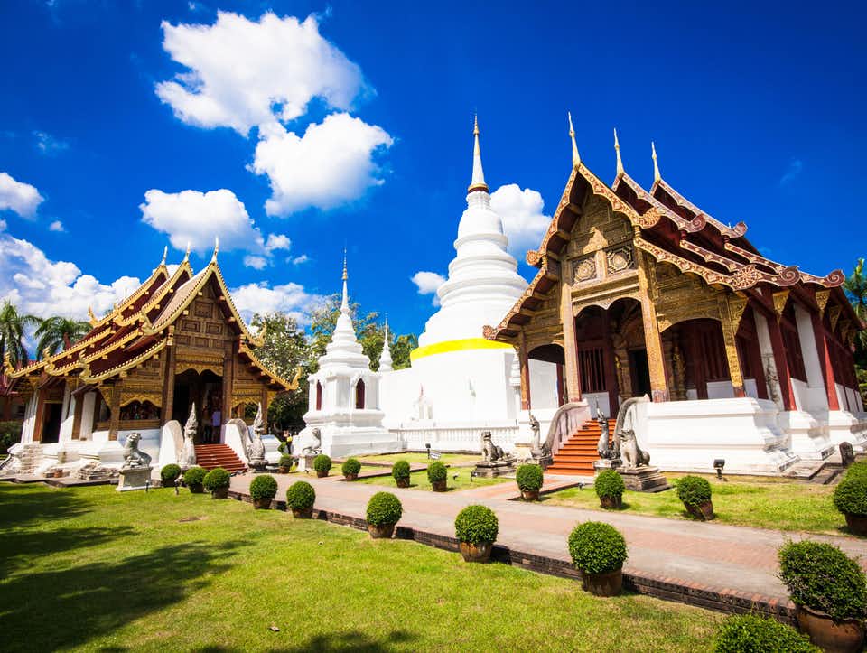Wat Buakkhrok Luang معبد Wat Buakkhrok Luang